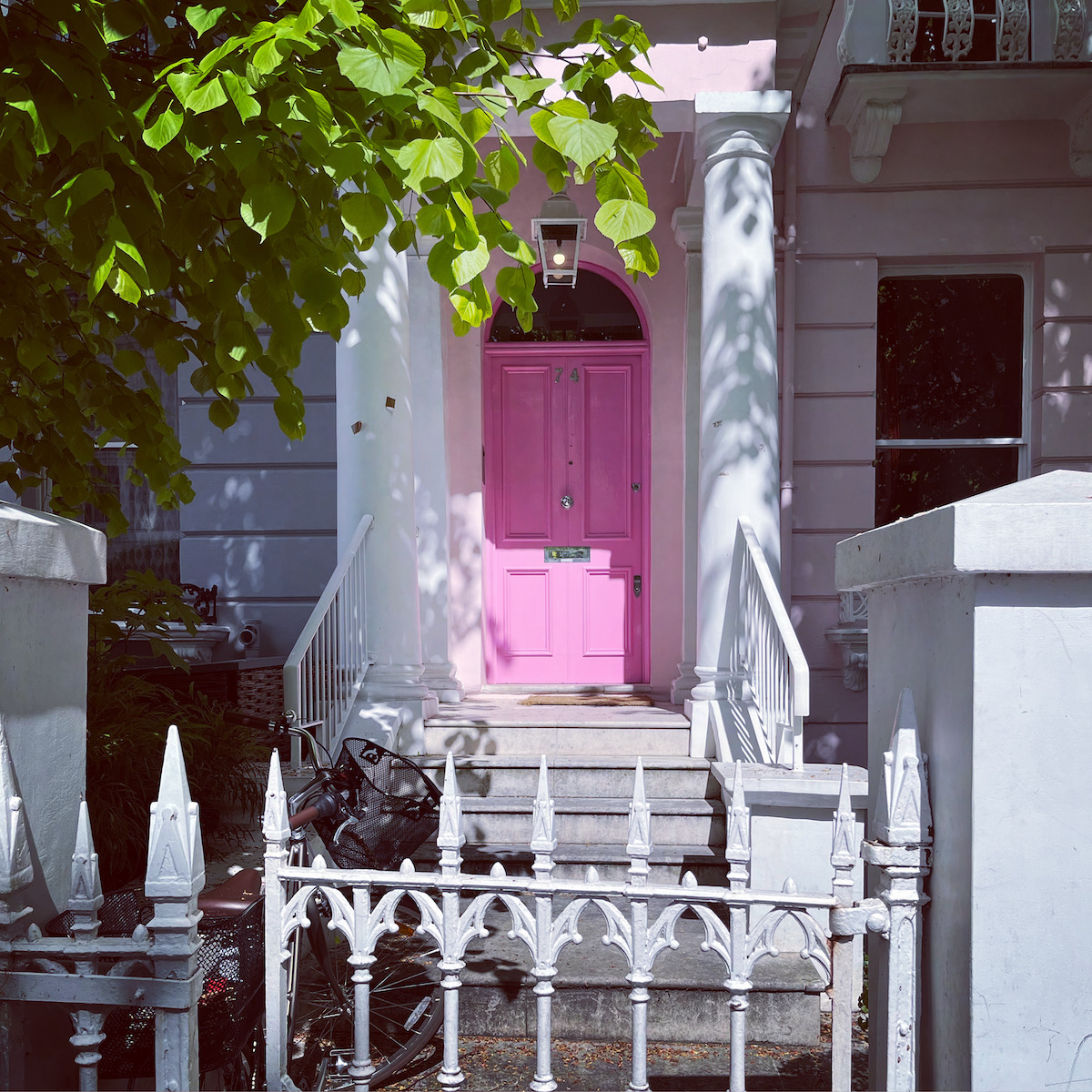 Géobio Porte Rose Notting Hill Mélina Maillez www.hautcoeurdulieu.be